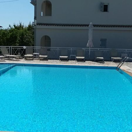 גאוביה Dimitra Apartments G מראה חיצוני תמונה