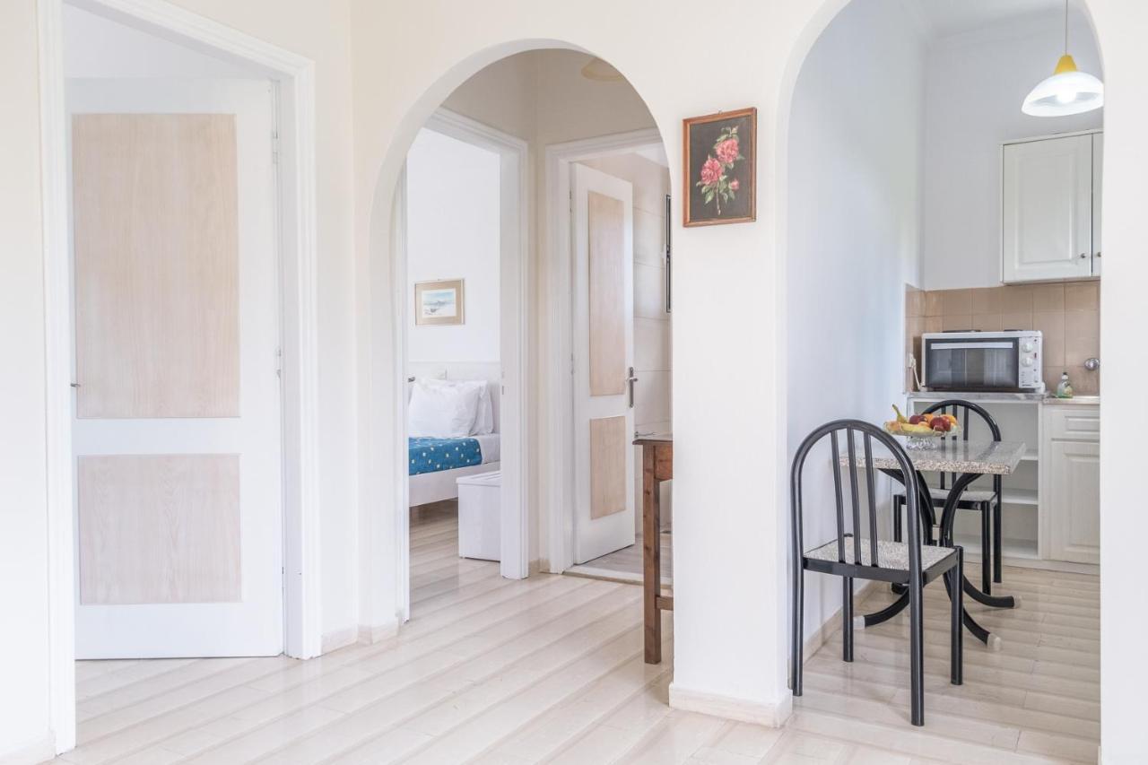 גאוביה Dimitra Apartments G מראה חיצוני תמונה