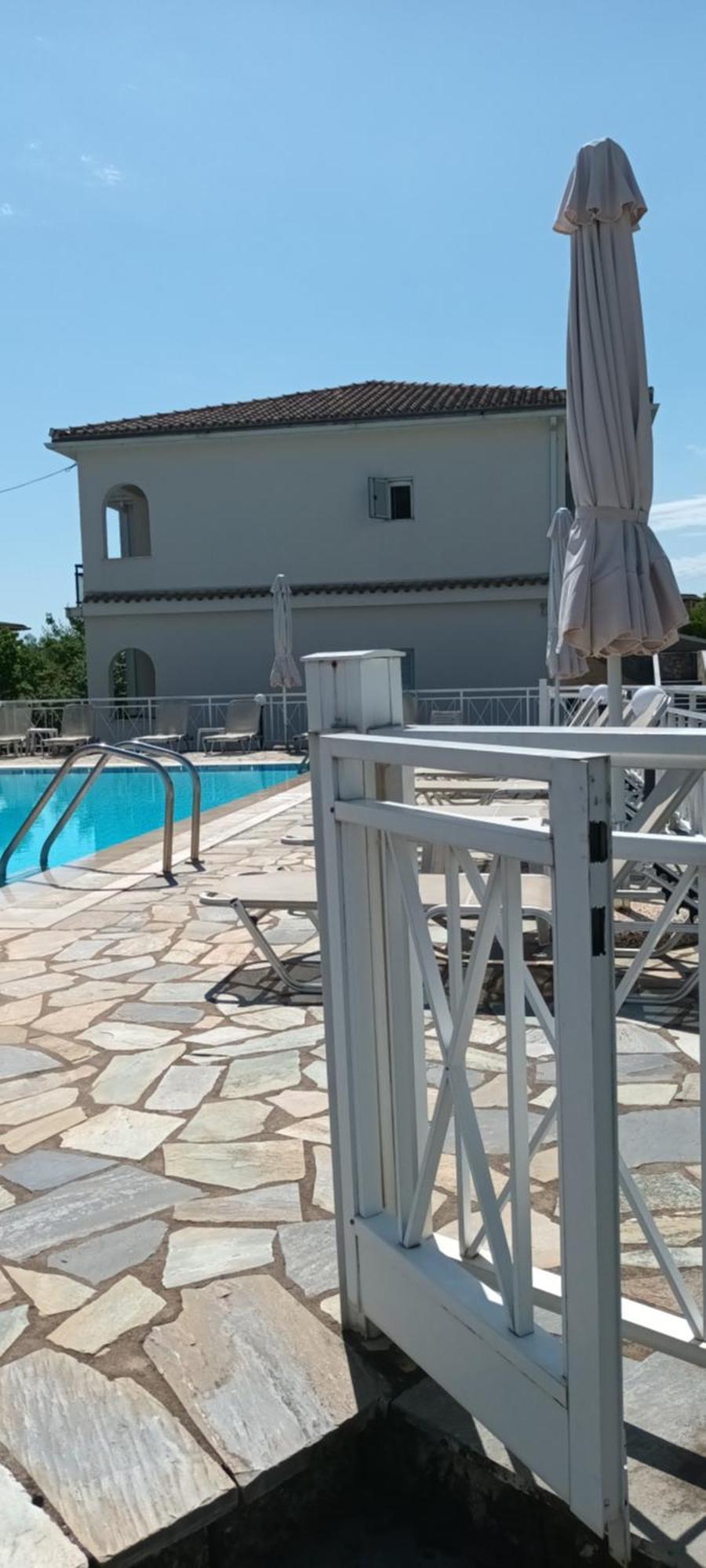גאוביה Dimitra Apartments G מראה חיצוני תמונה